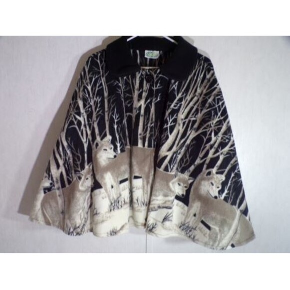 Collections Etc Womens Fleece Cape One Size Wolf Black Brown Nature Soft Cozy - Picture 1 of 5